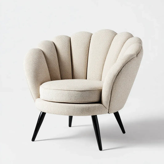 Poltrona da soggiorno crema 78 x 76 x 92 cm rivestimento bouclé in poliestere forma a conchiglia